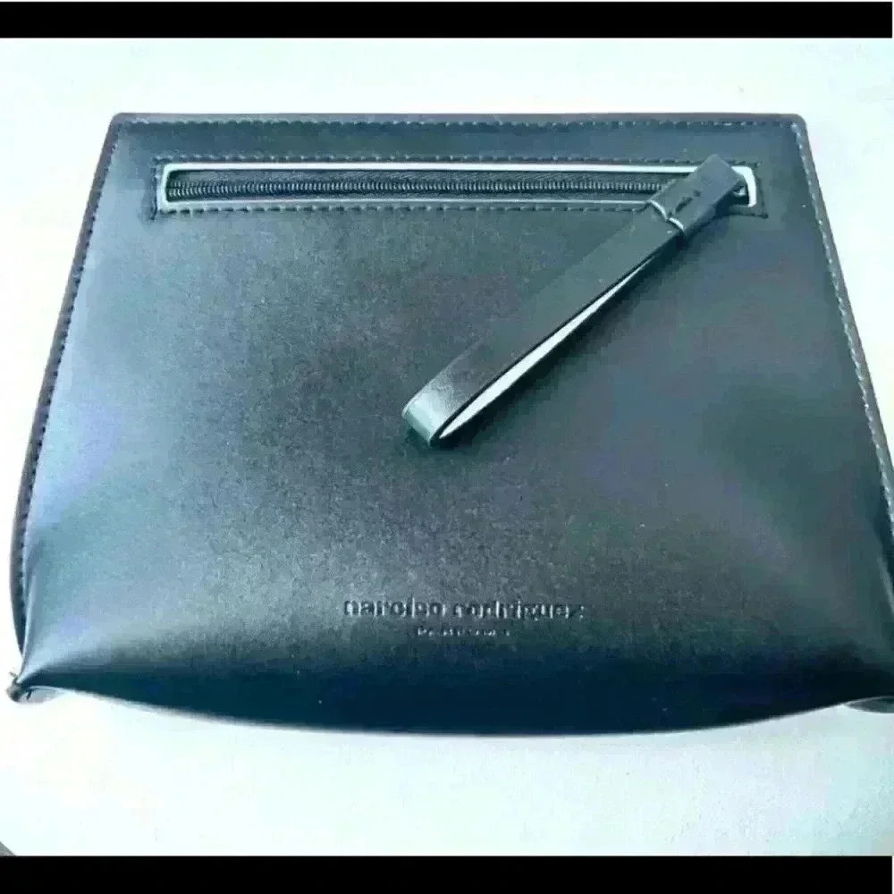 NARCISO RODRIGUEZ PARFUM MINI BLACK BAG